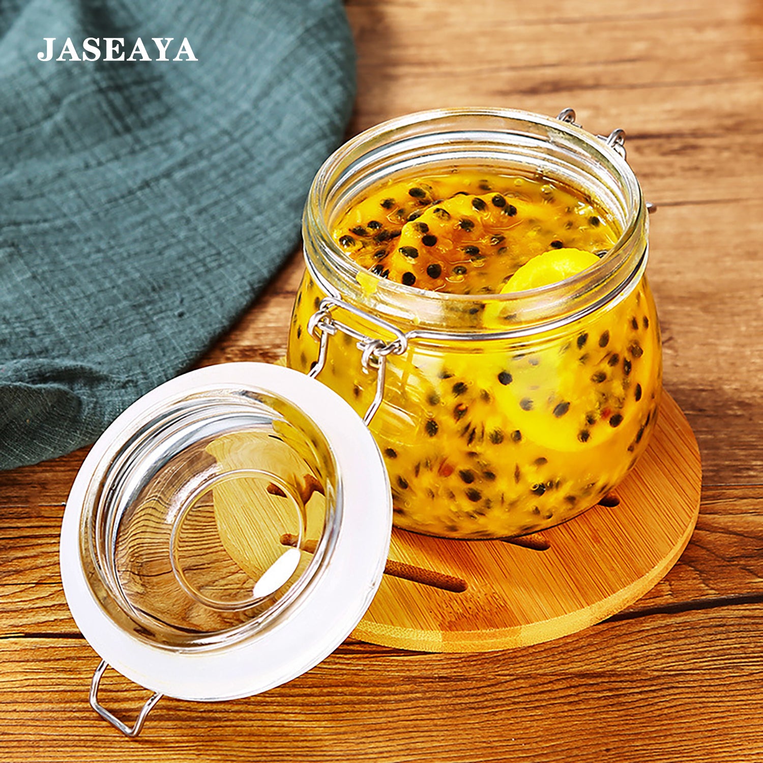JASEAYA airtight glass jars,food storage containers with a snap-lock sealing ring for easy access. Suitable for storing honey, fruit, yogurt, and grains in the kitchen