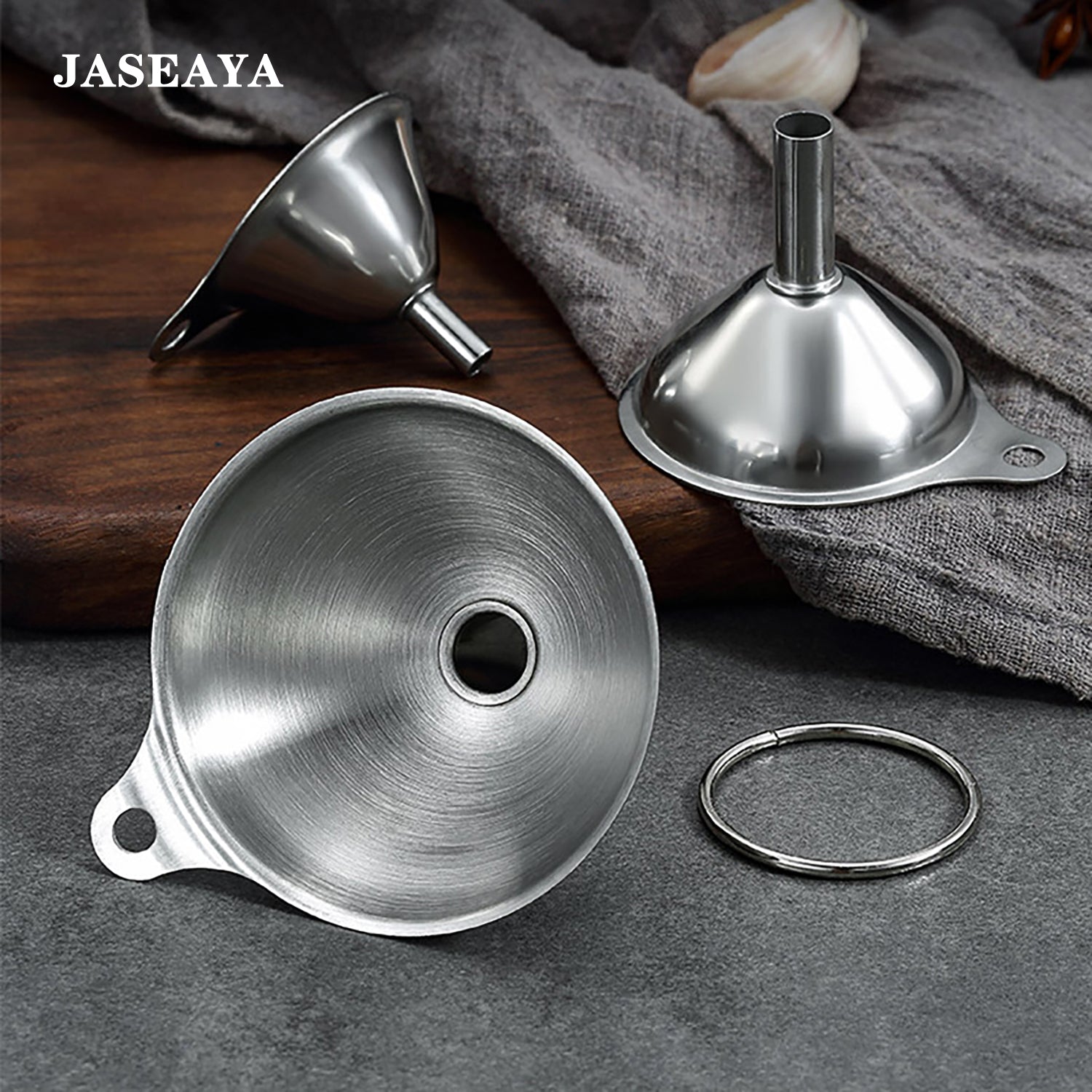 JASEAYA 2 Pack 304 Stainless Steel Wine Funnel With Strainer Wine Strainer Wine Cork Strainer Removable Mesh Filter Anti Splash Decant Red Wine Remove Sediment Fill Oil Vinegar Sauce Bottles Filter Tea Coffee